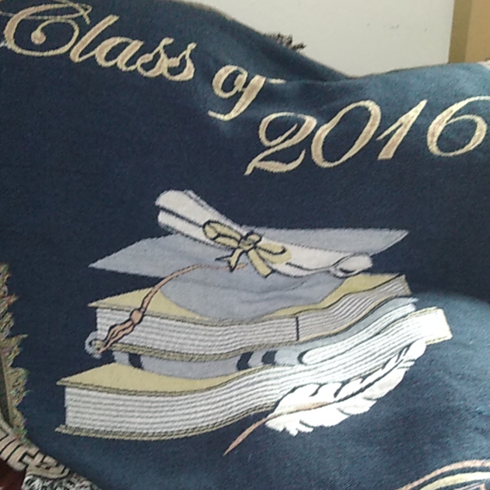Class of 2016 throw over